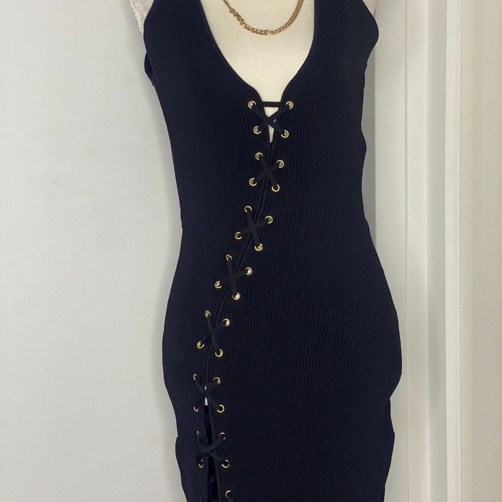 Dress - Picture 3 of 5